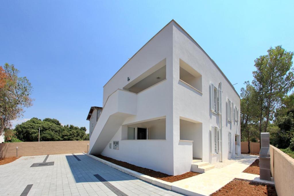 Apartments Vila Moli Бибине Екстериор снимка
