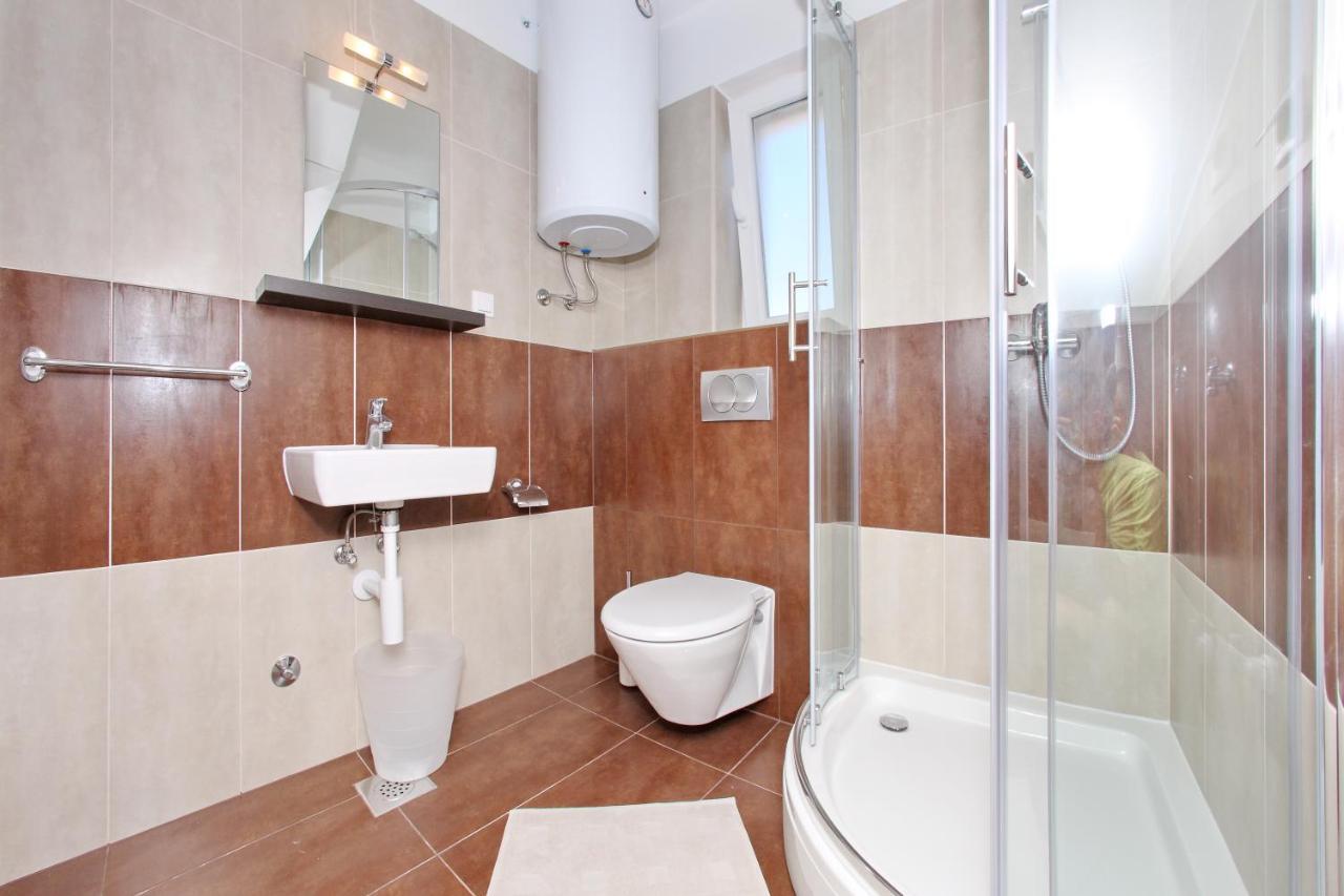 Apartments Vila Moli Бибине Стая снимка