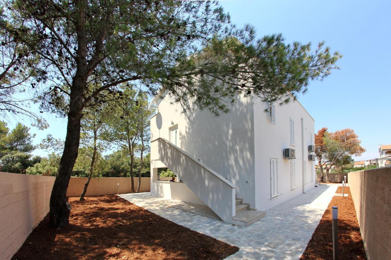 Apartments Vila Moli Бибине Стая снимка